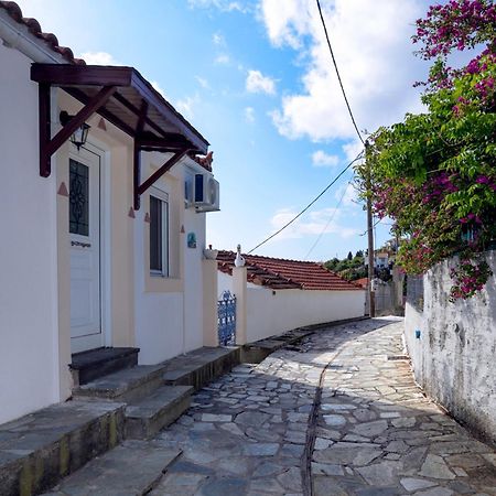 Hotel Angelinas House Glossa Exterior foto