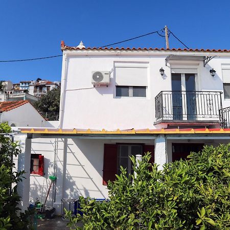 Hotel Angelinas House Glossa Exterior foto